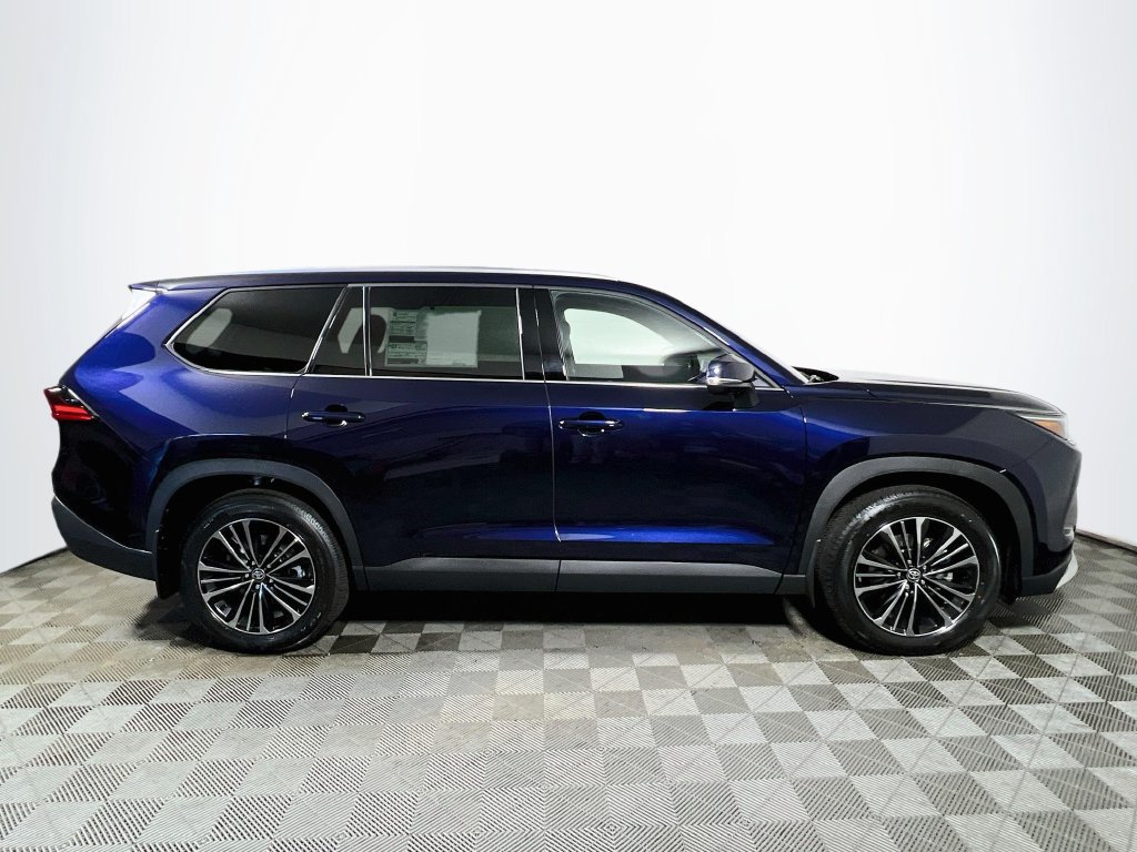 New 2026 Toyota Grand Highlander AWD Hybrid image 8