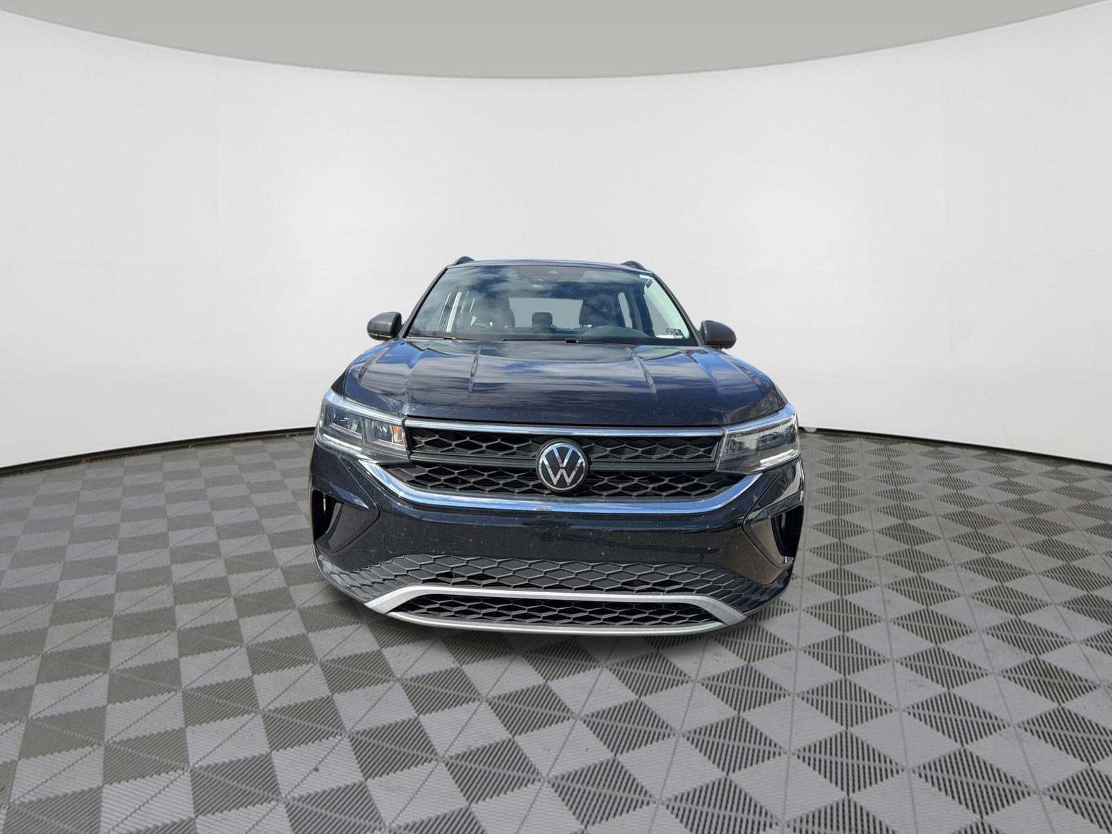 Used 2024 Volkswagen Taos S AWD/4WD image 2