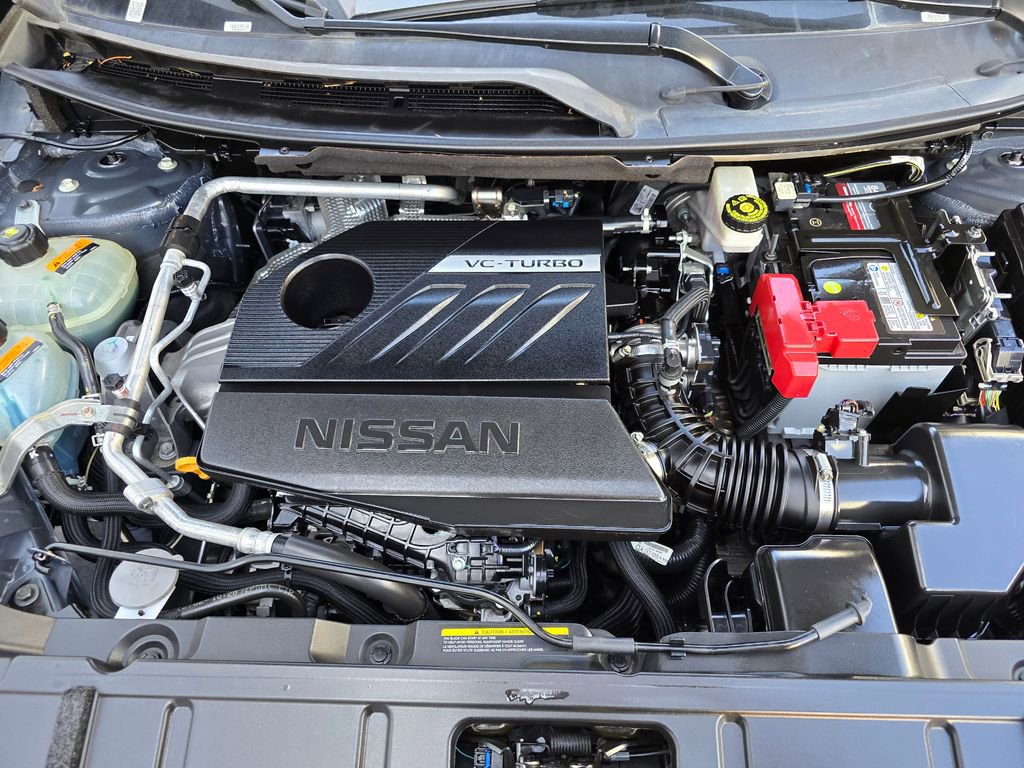 Used 2023 Nissan Rogue S image 27