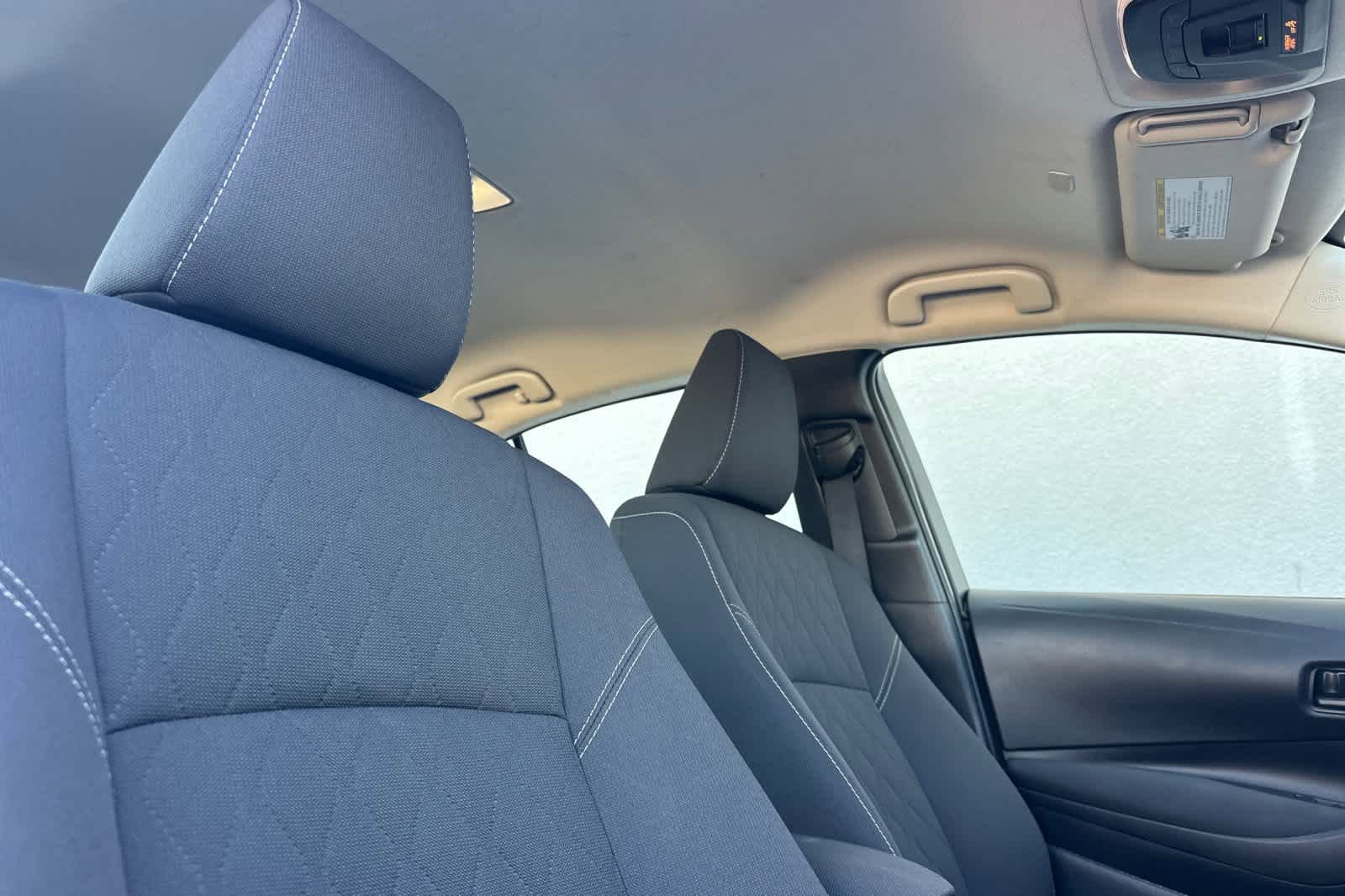 Used 2025 Toyota Corolla LE w/ Carpet Mat Package (TMS) FWD image 16