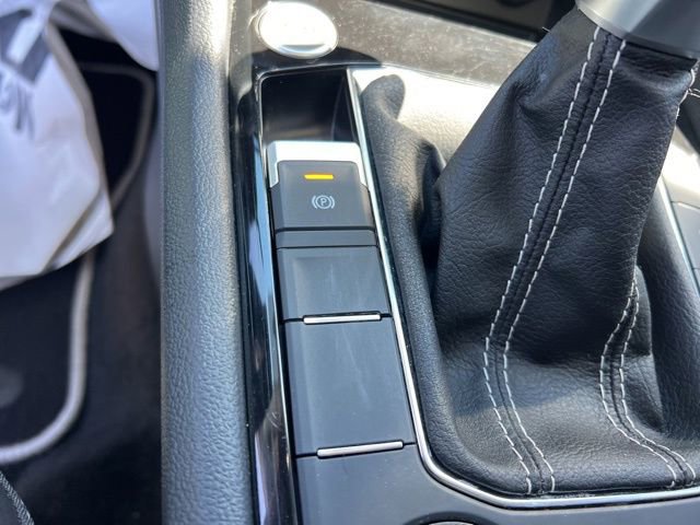 Used 2023 Volkswagen Taos SE image 23