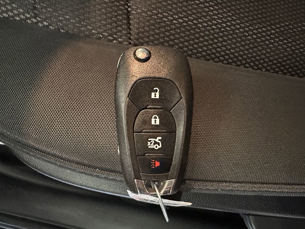 Used 2019 Chevrolet Sonic LT FWD image 17