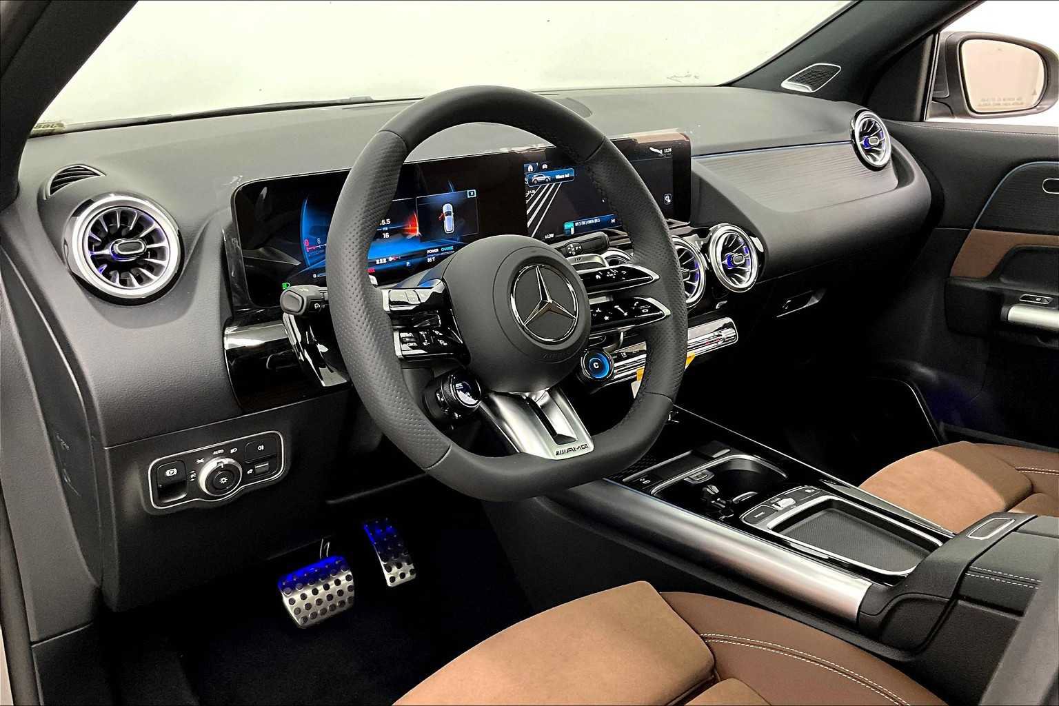 Used 2025 Mercedes-Benz GLA 35 AMG 4MATIC image 8