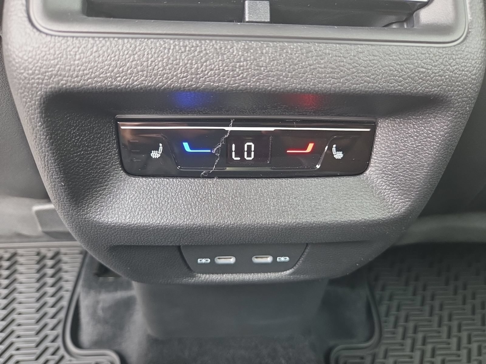 New 2026 Volkswagen Tiguan SEL R-Line AWD/4WD image 19