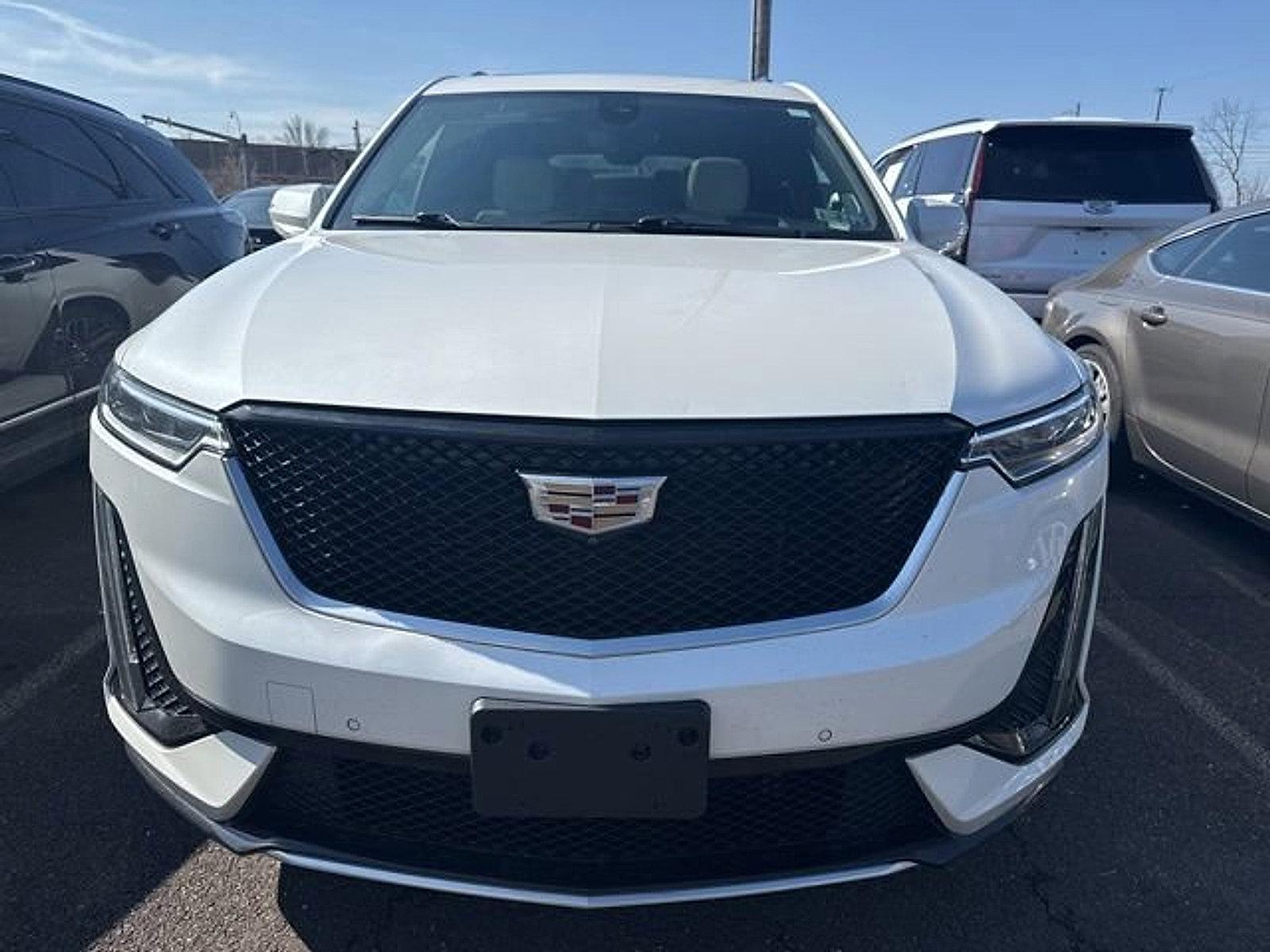 Certified 2023 Cadillac XT6 Sport w/ Technology Package image 5