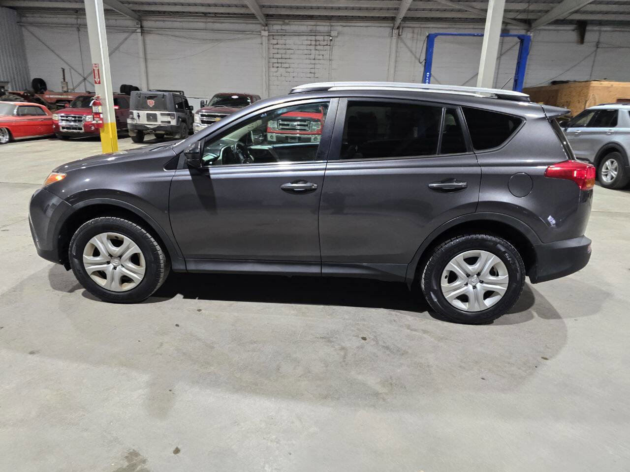 Used 2015 Toyota RAV4 LE image 5