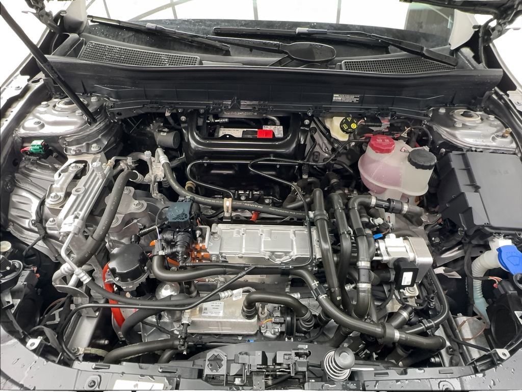 Used 2023 Mercedes-Benz EQB 250+ w/ Exclusive Package image 16