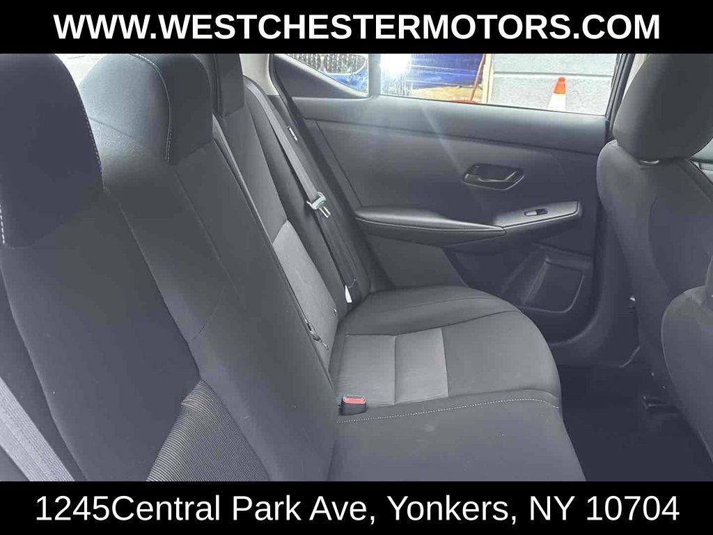 Used 2024 Nissan Sentra SV FWD image 17