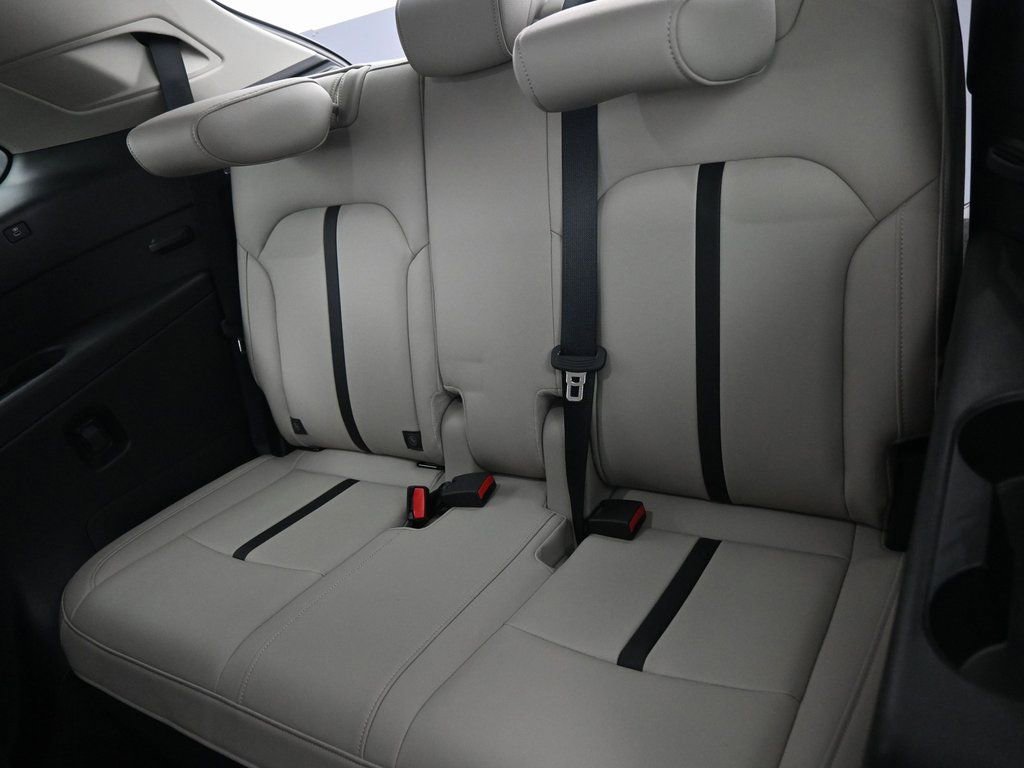 Used 2024 MAZDA CX-90 3.3 Turbo w/ Preferred Package image 30