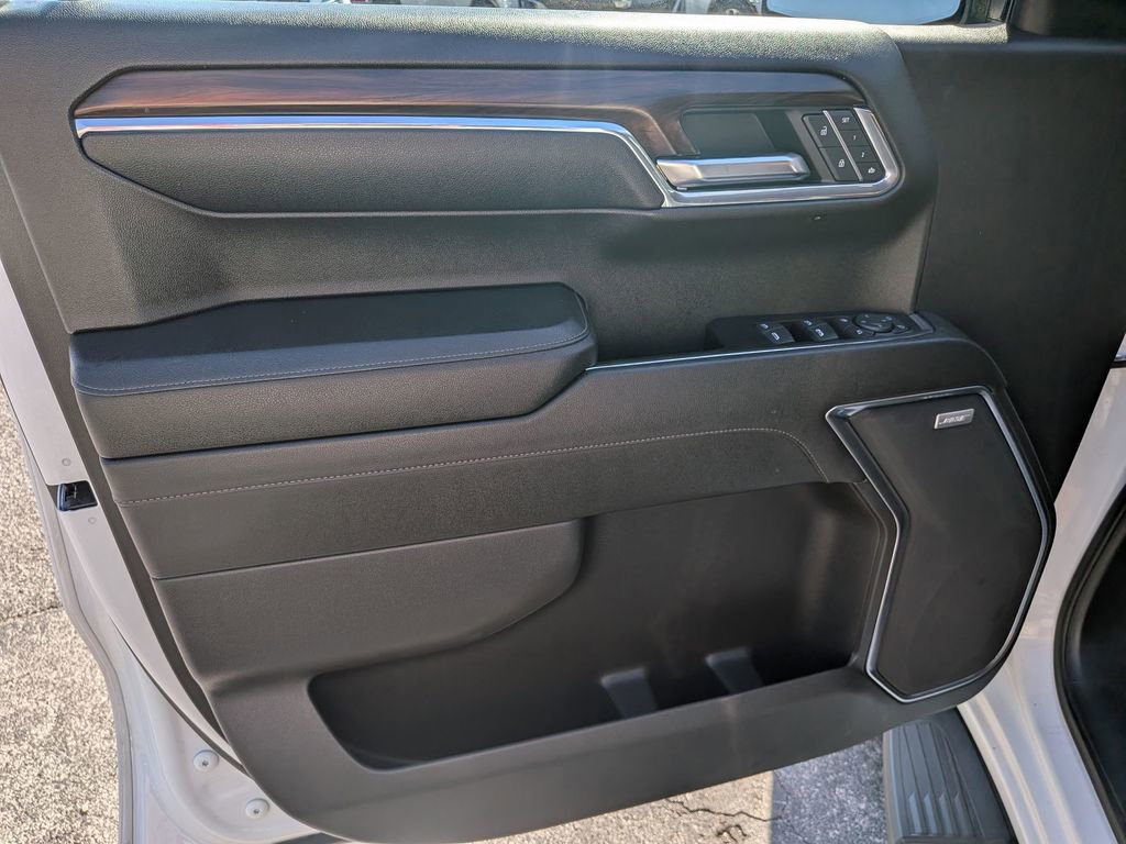 Certified 2023 GMC Sierra 1500 SLT w/ SLT Premium Package image 10