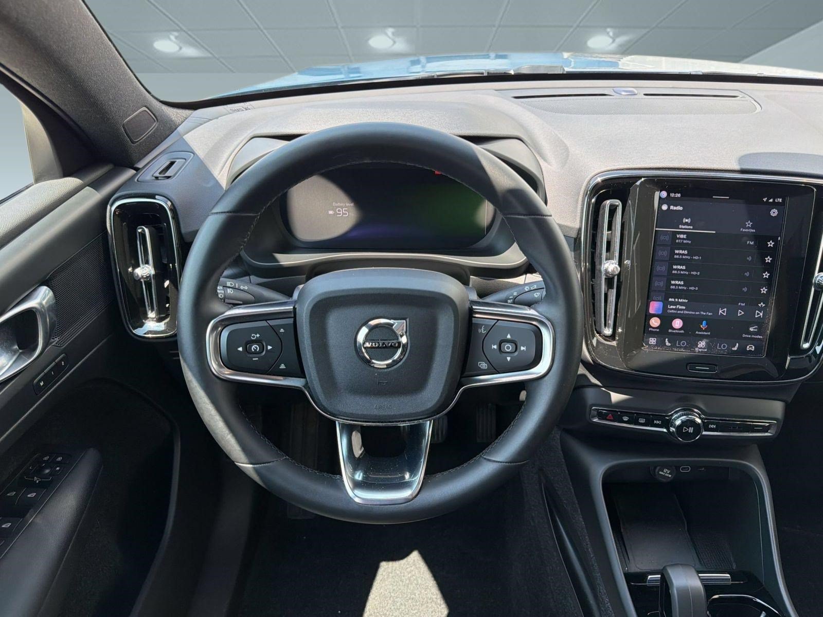 Certified 2023 Volvo C40 P8 Recharge Plus AWD/4WD image 27