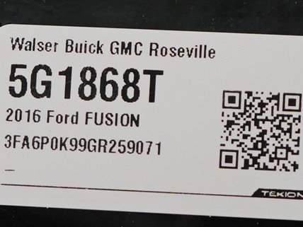 Used 2016 Ford Fusion Titanium image 28