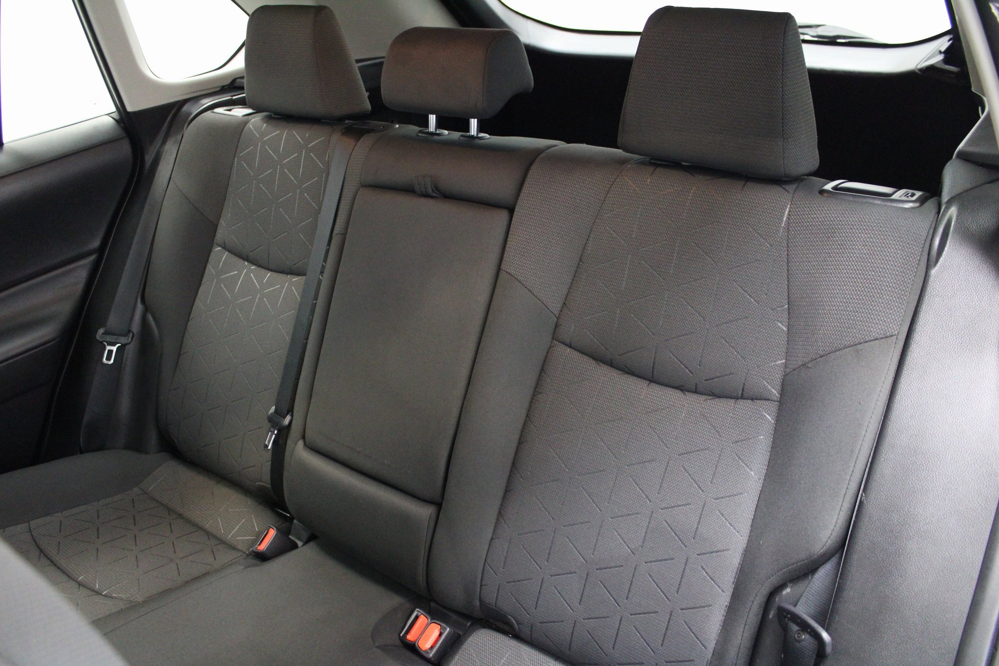 Used 2021 Toyota RAV4 XLE image 20