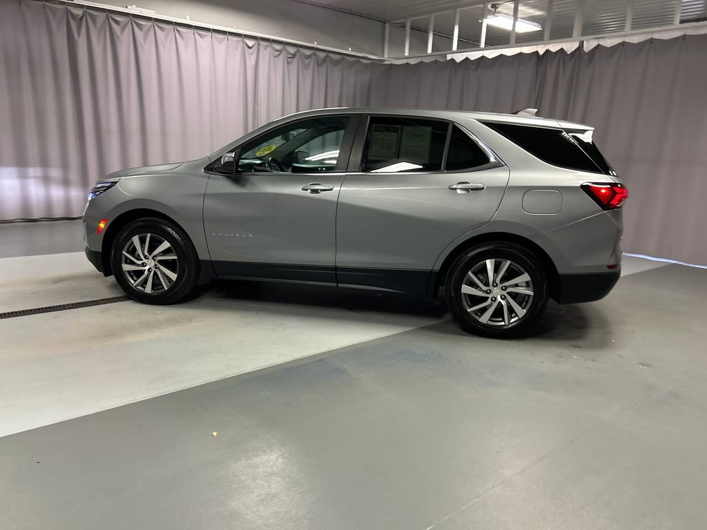 Used 2023 Chevrolet Equinox LT image 4