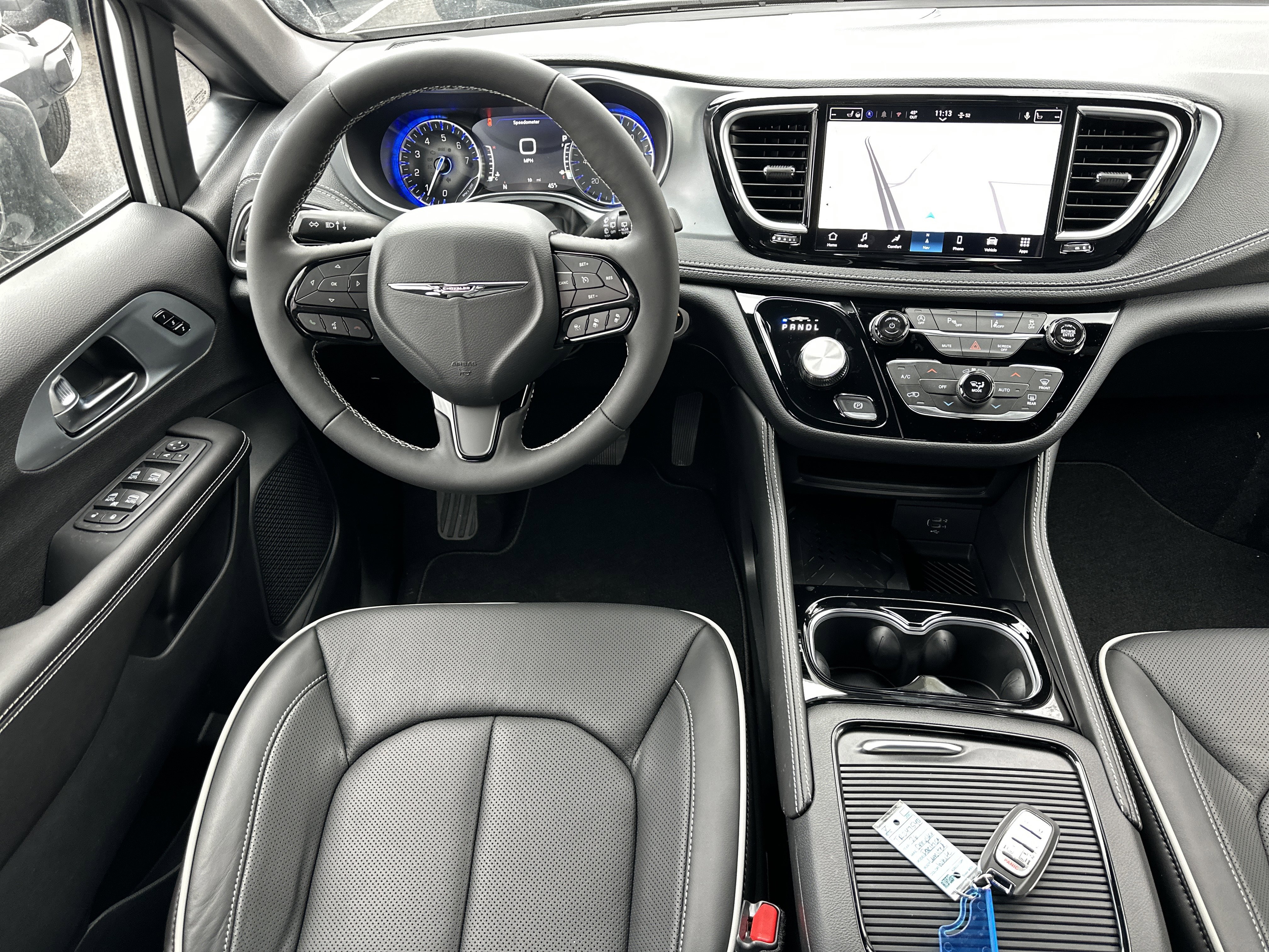 New 2026 Chrysler Pacifica Limited w/ S Appearance Package FWD image 33
