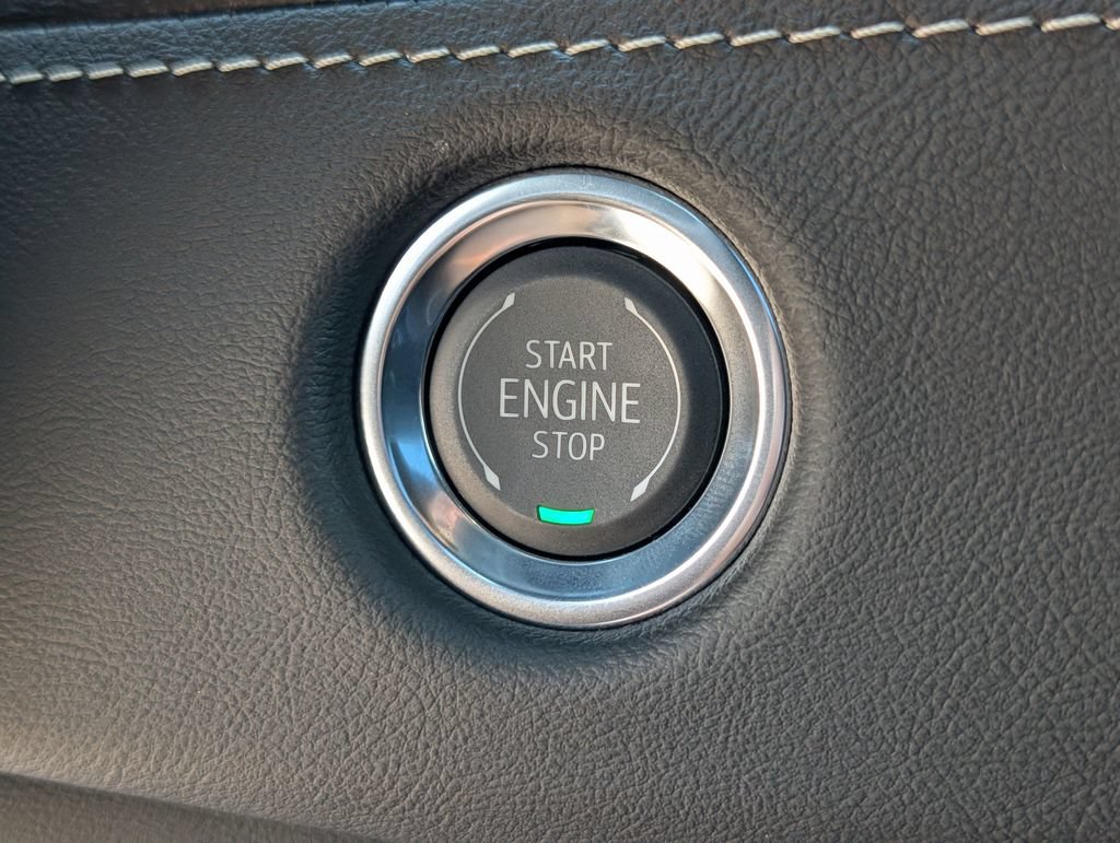 New 2026 Cadillac Escalade ESV Sport w/ Touring Package AWD/4WD image 30