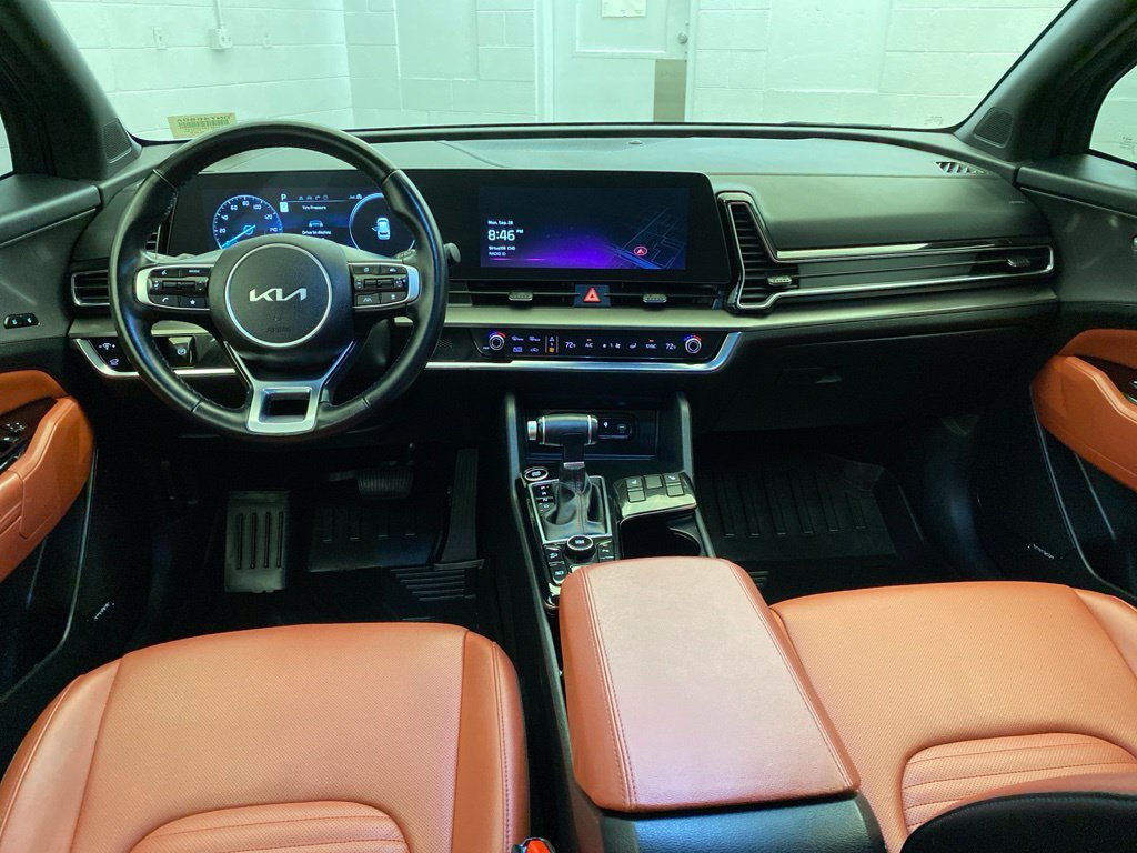 Used 2024 Kia Sportage SX FWD image 12