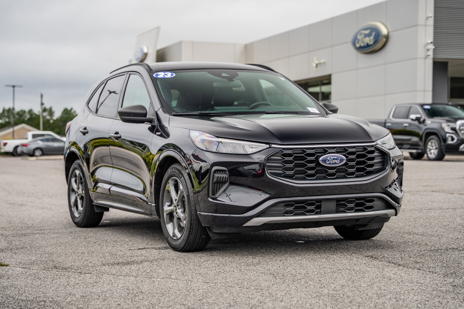 Used 2023 Ford Escape ST-Line w/ Tech Pack #1