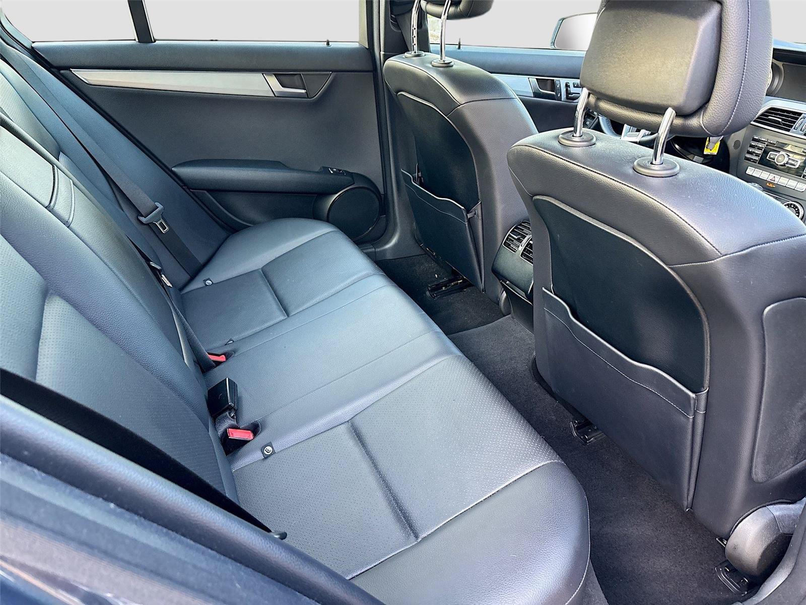 Used 2014 Mercedes-Benz C 250 Sedan image 26