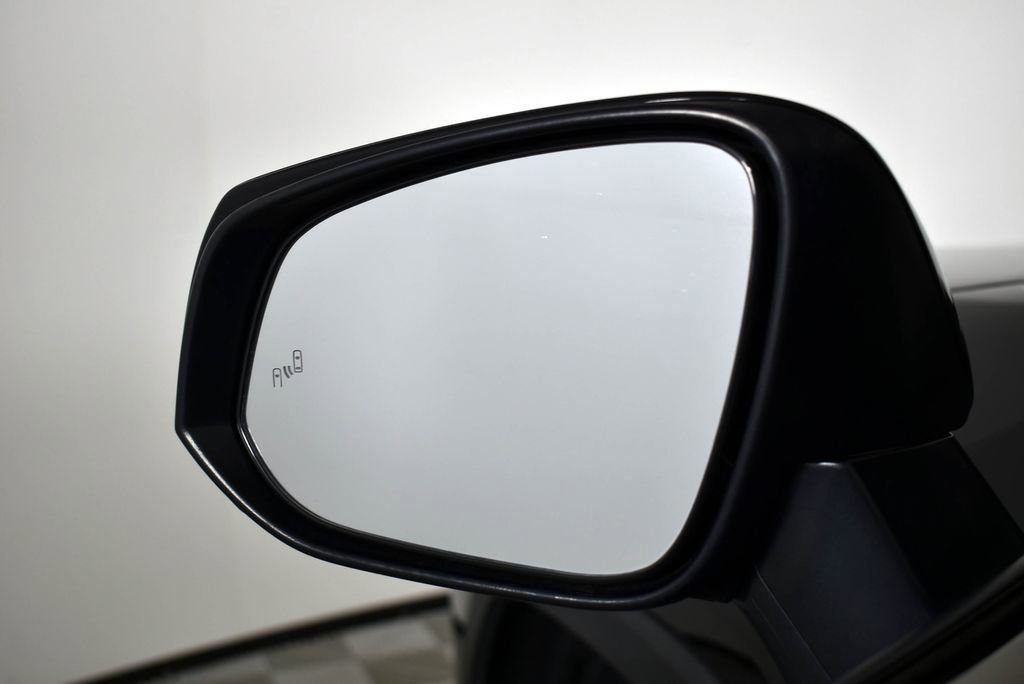 Used 2021 Toyota RAV4 XLE image 28