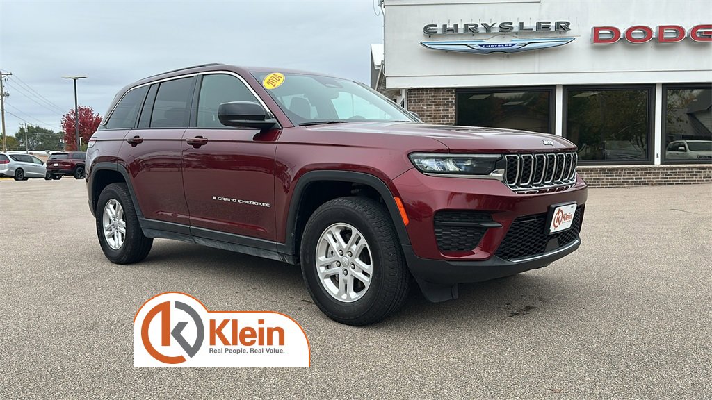 Used 2024 Jeep Grand Cherokee Laredo