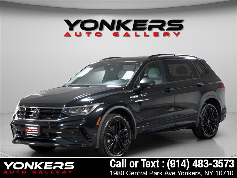 Used 2022 Volkswagen Tiguan SE R-Line AWD/4WD image 2