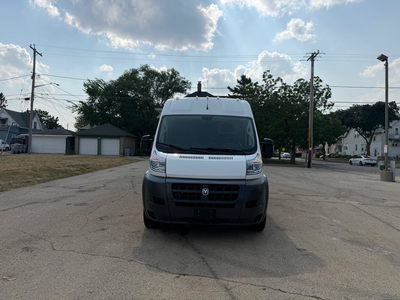 Used 2018 RAM ProMaster 2500 w/ Interior Convenience Group FWD image 2