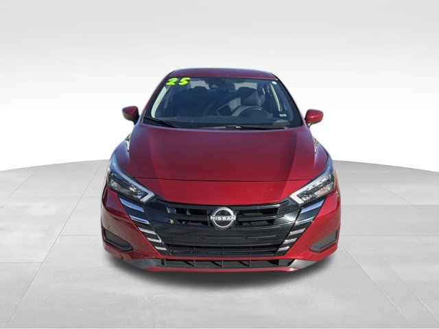 Used 2025 Nissan Versa SV FWD image 8