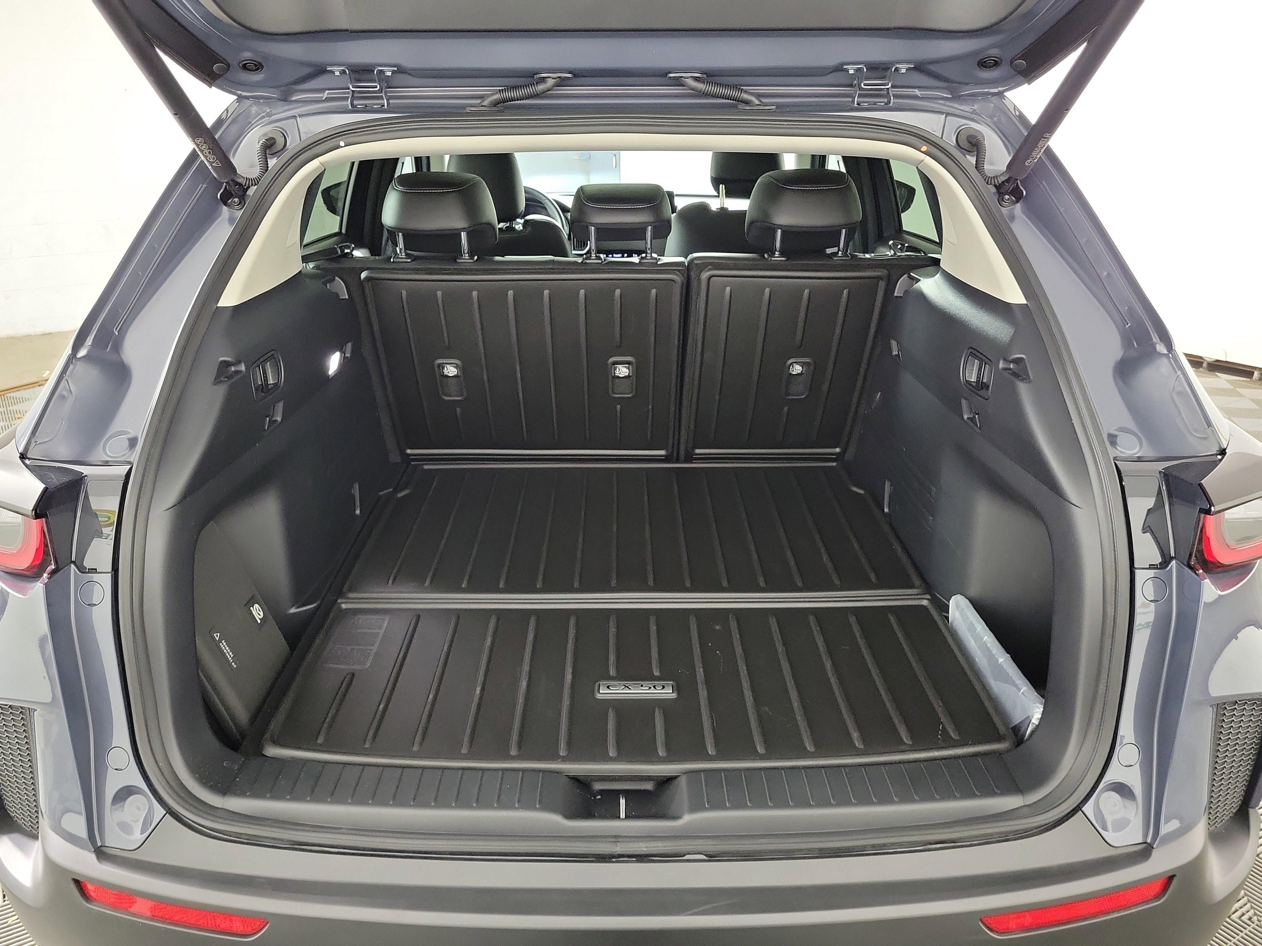 Certified 2025 MAZDA CX-50 AWD 2.5 S w/ Weather Package image 27