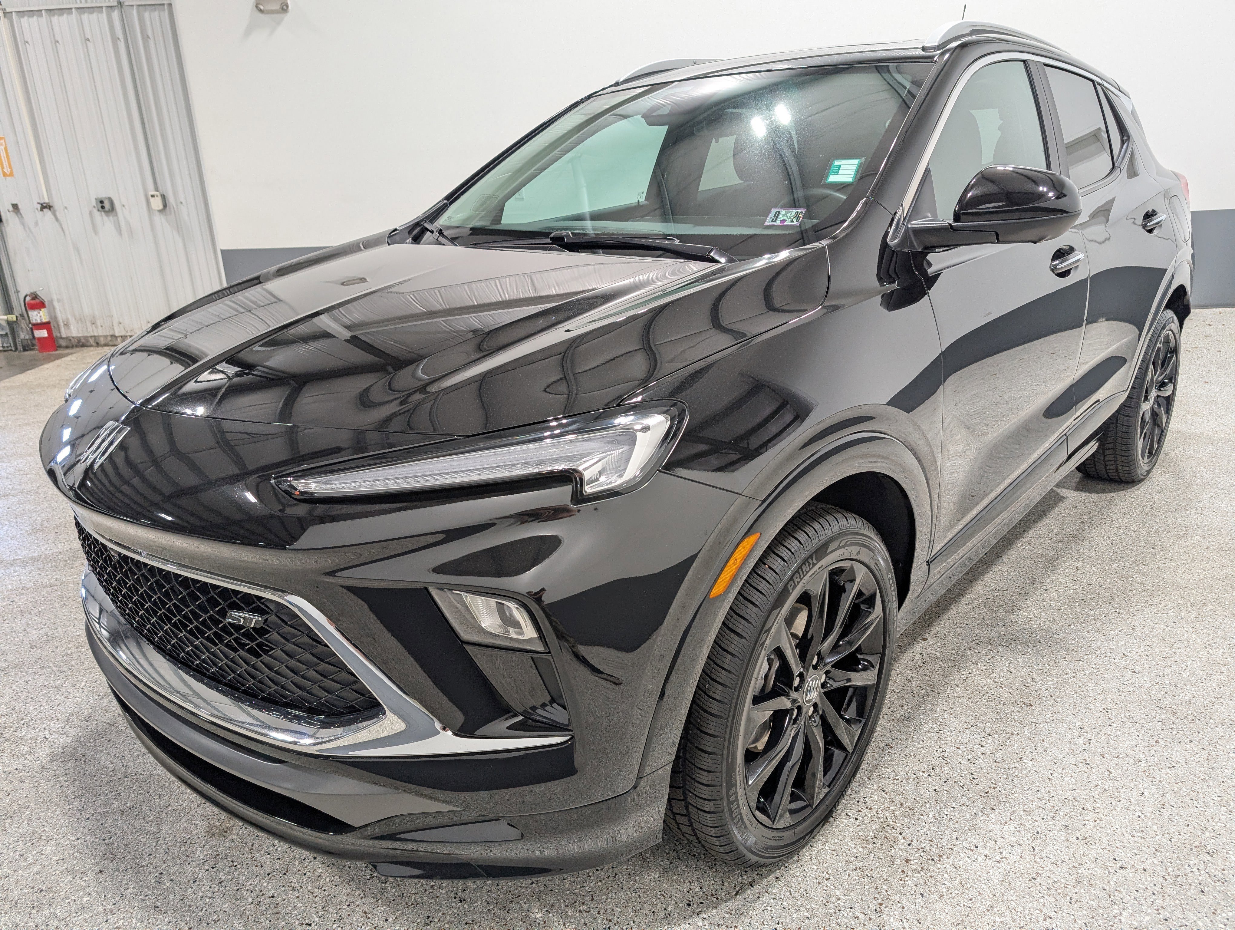 Used 2024 Buick Encore GX Sport Touring w/ Experience Buick Package image 6