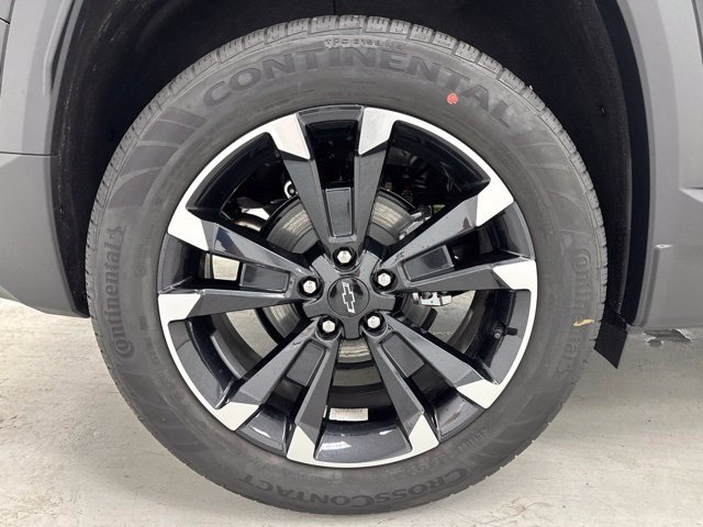 New 2027 Chevrolet Equinox RS w/ Safety and Technology Package AWD/4WD image 35