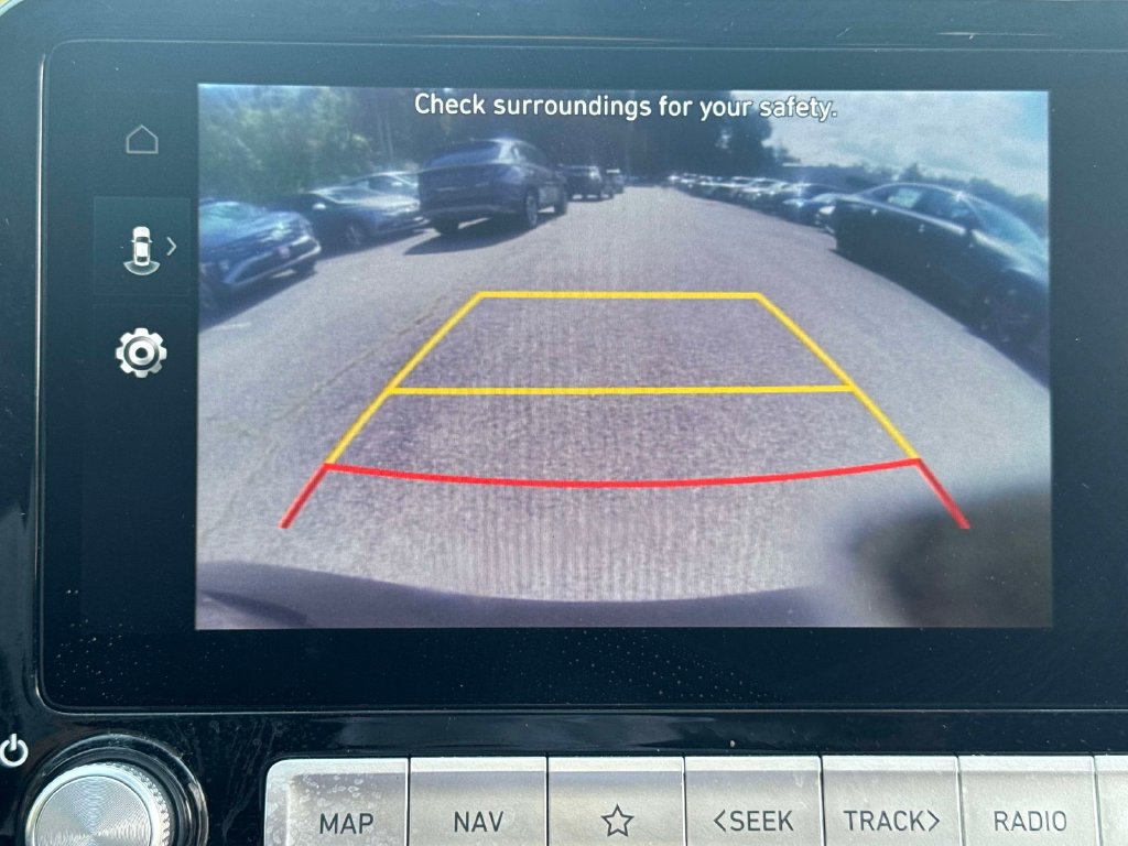 Certified 2022 Hyundai Kona Limited w/ Cargo Package FWD image 29