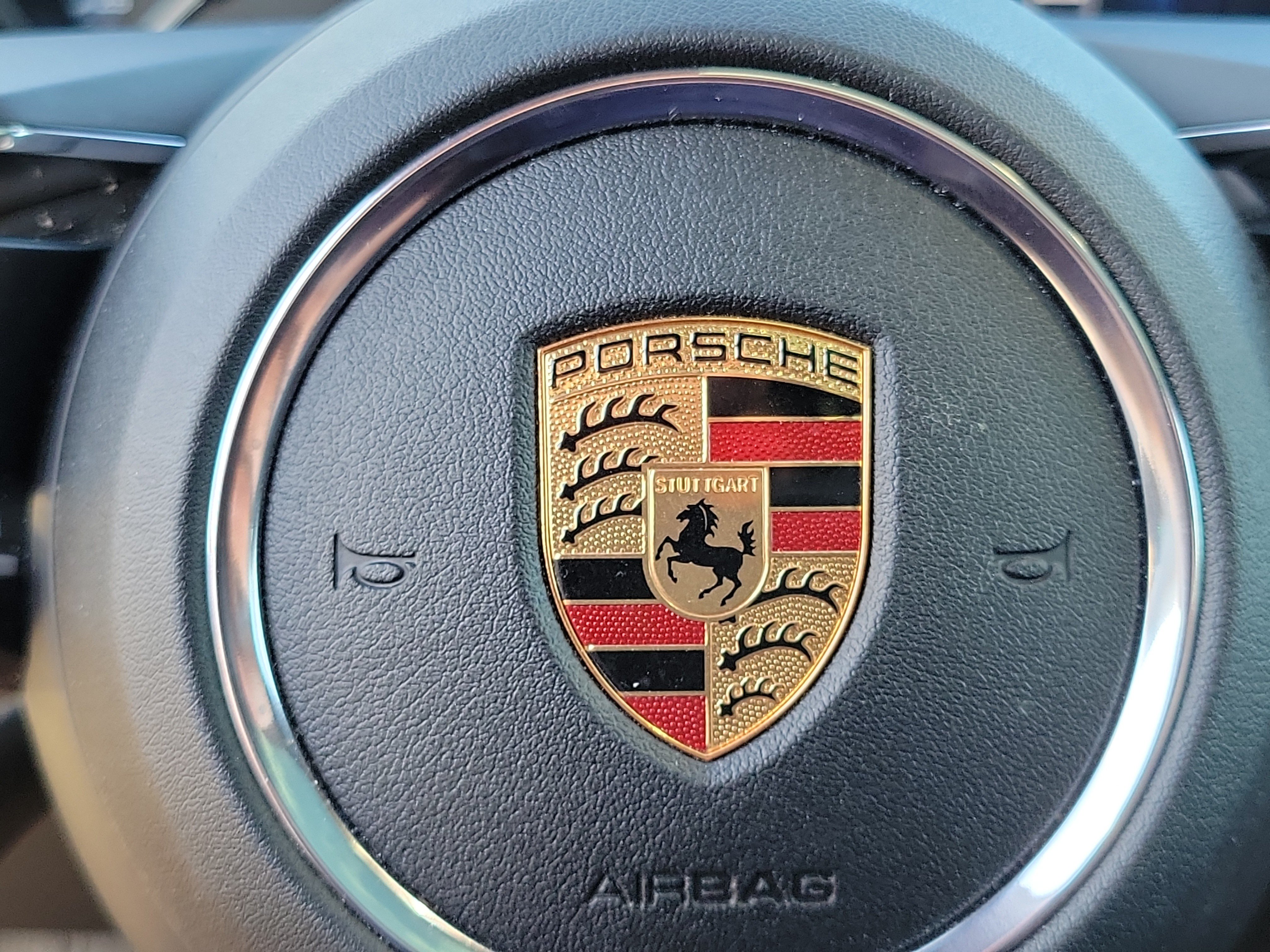 Used 2022 Porsche Macan AWD/4WD image 12