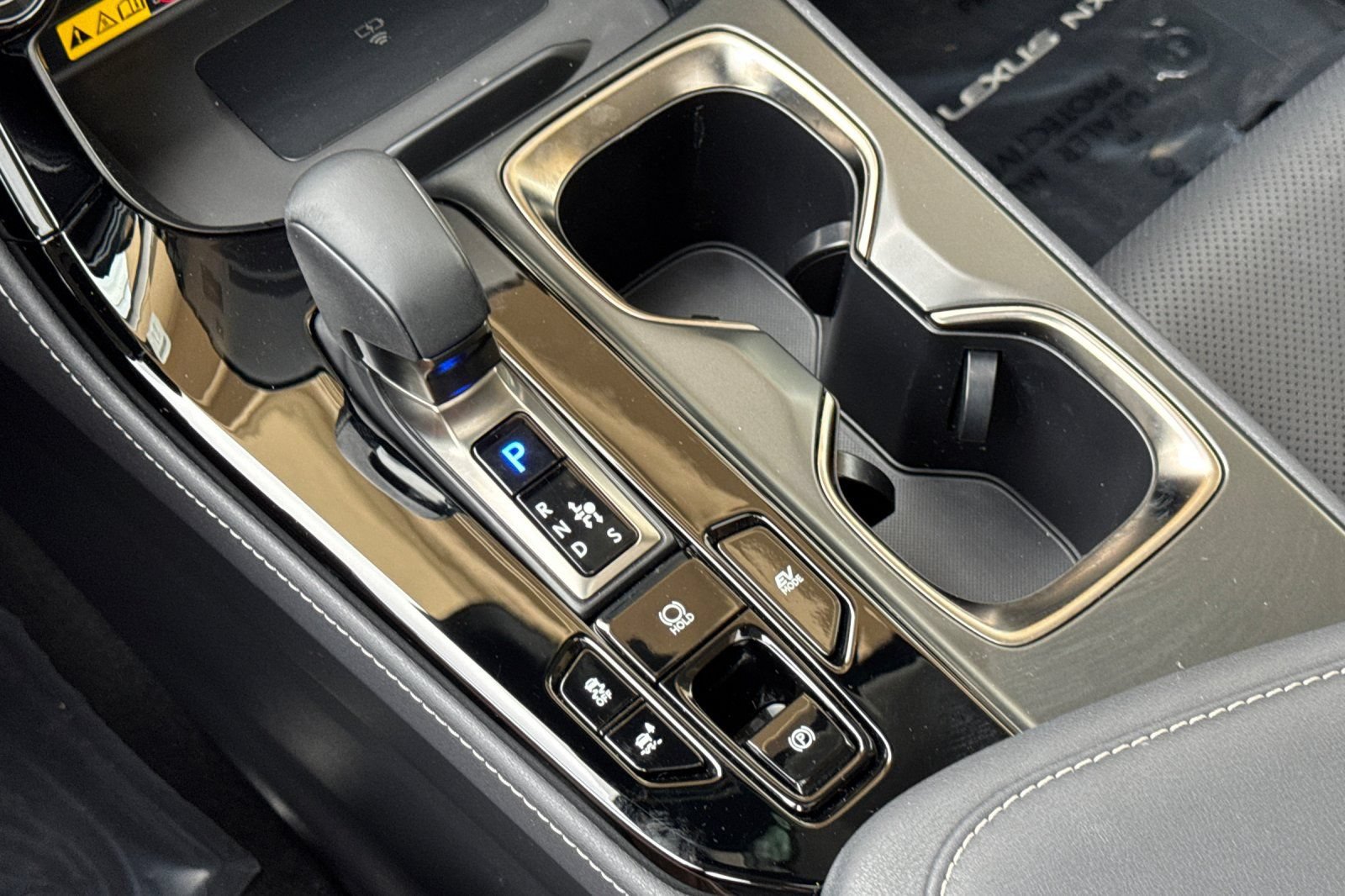 Certified 2024 Lexus NX 350h AWD image 25
