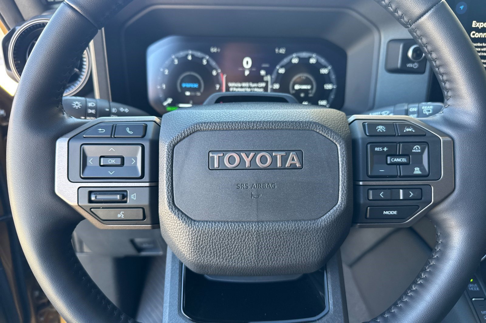 Used 2025 Toyota Land Cruiser w/ Premium Package AWD/4WD image 10