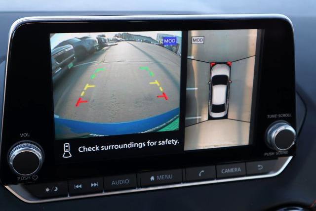 Certified 2024 Nissan Sentra SR w/ SR Premium Package image 20