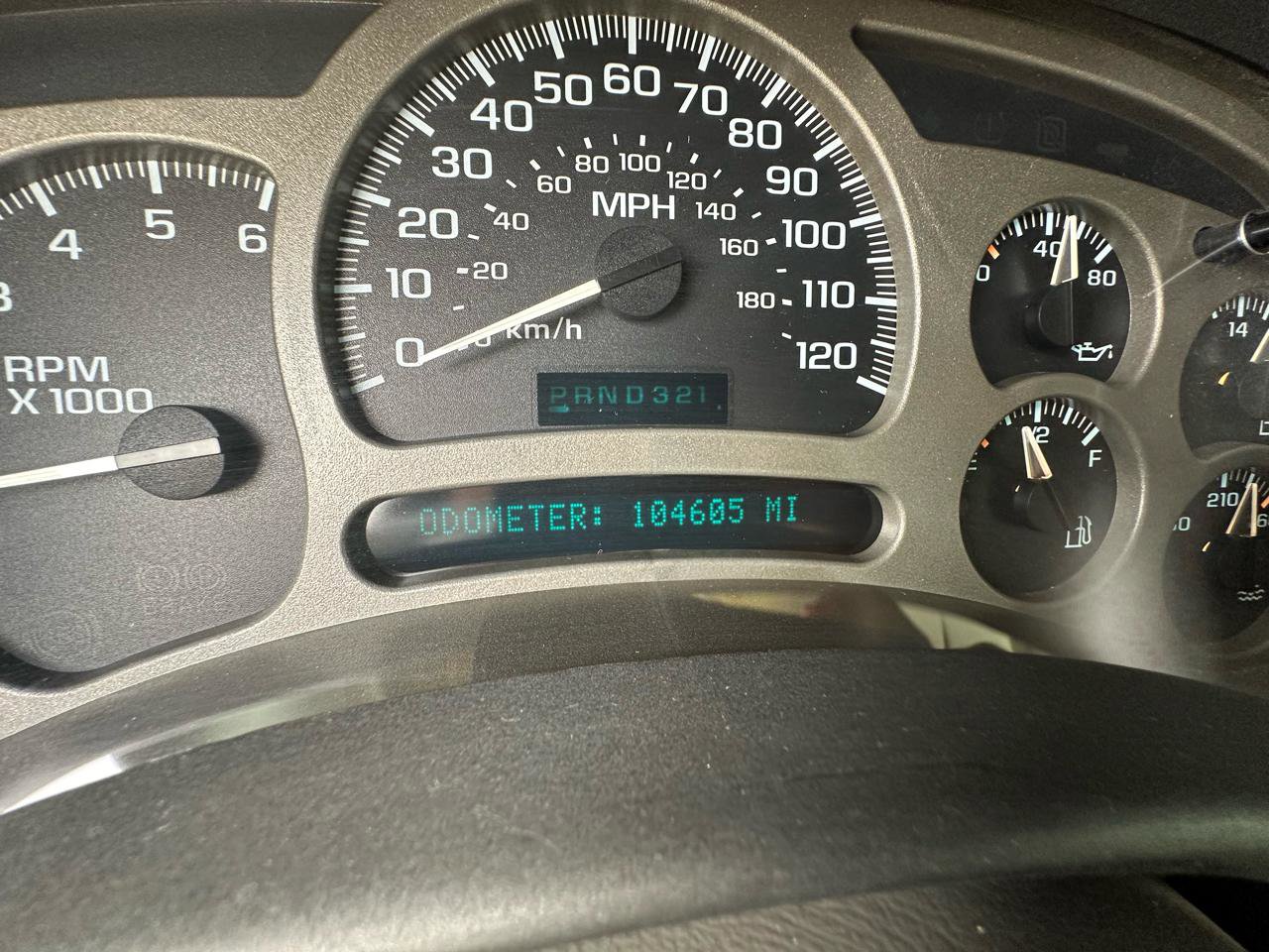 Used 2005 GMC Yukon XL Denali AWD/4WD image 31