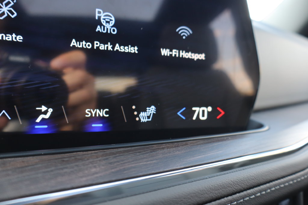 New 2027 Chevrolet Tahoe LT w/ Advanced Technology Package AWD/4WD image 11