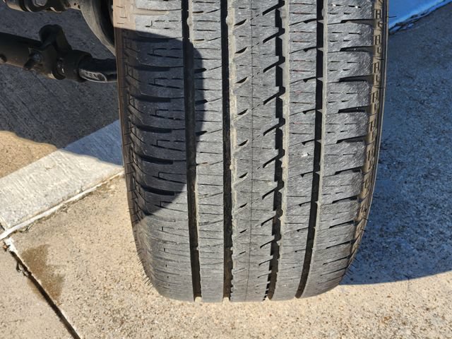 Used 2023 Jeep Wrangler Unlimited Sahara AWD/4WD image 19