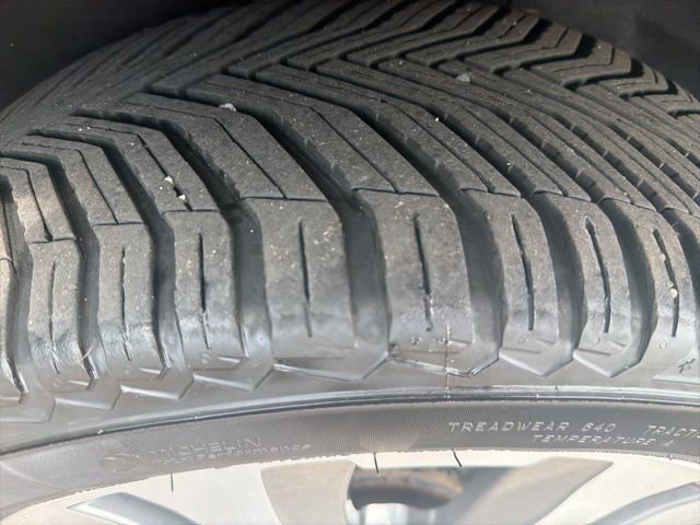 Used 2019 Subaru Ascent Touring image 57