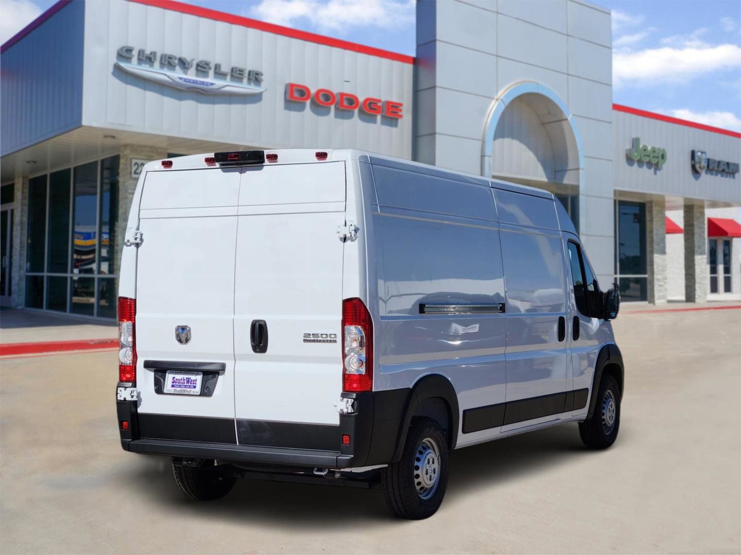 New 2026 RAM ProMaster 2500 w/ Convenience Group image 5