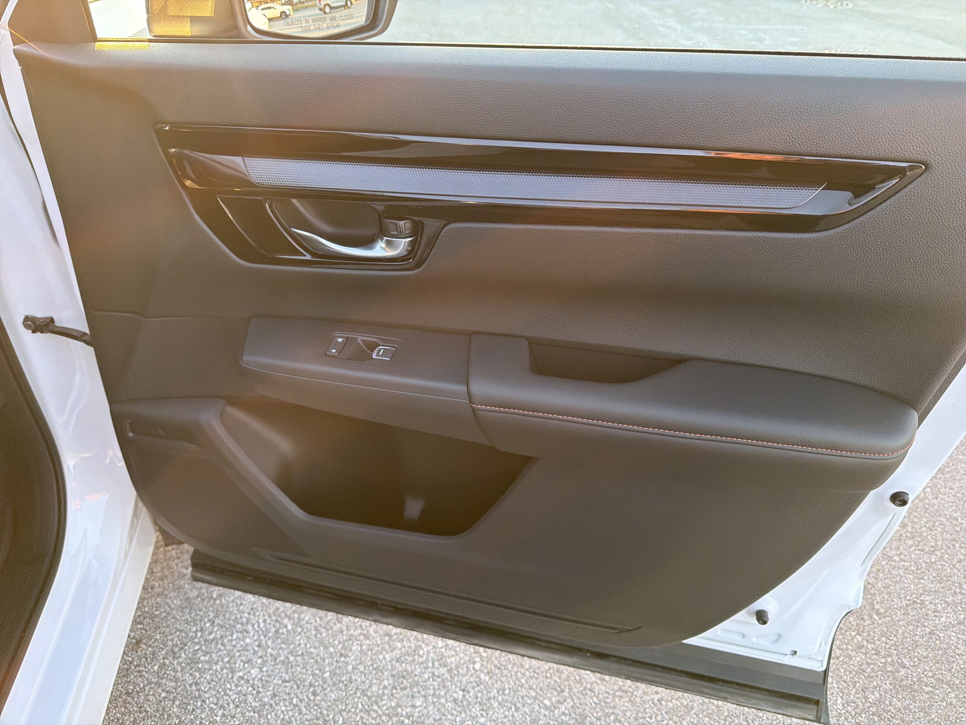 Used 2025 Honda CR-V Sport Touring image 69