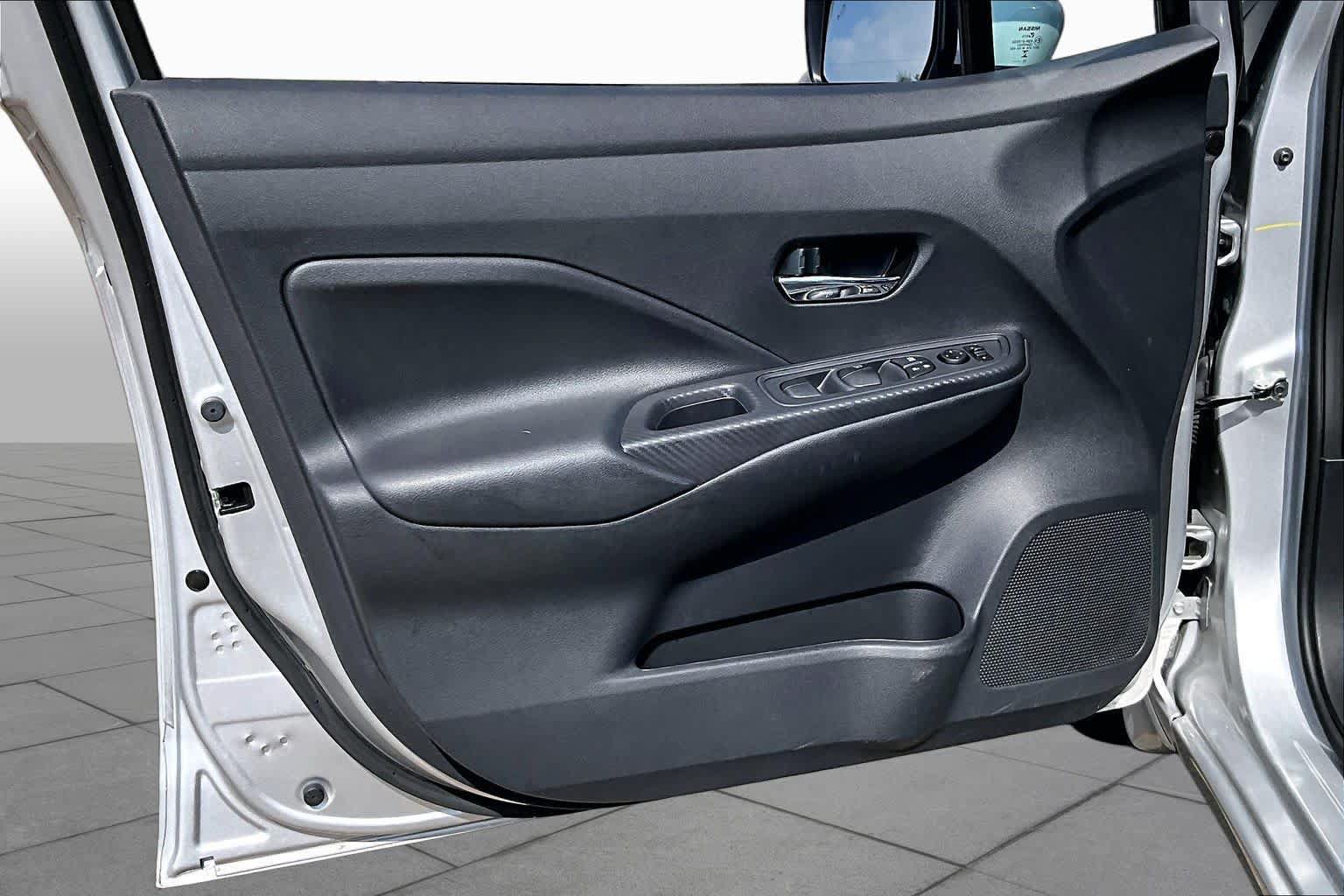 Certified 2025 Nissan Versa SV w/ Trunk Package FWD image 20