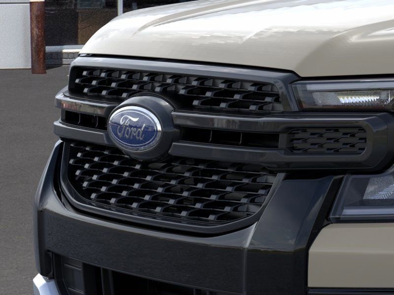 New 2025 Ford Ranger XLT w/ Equipment Group 301A High image 17