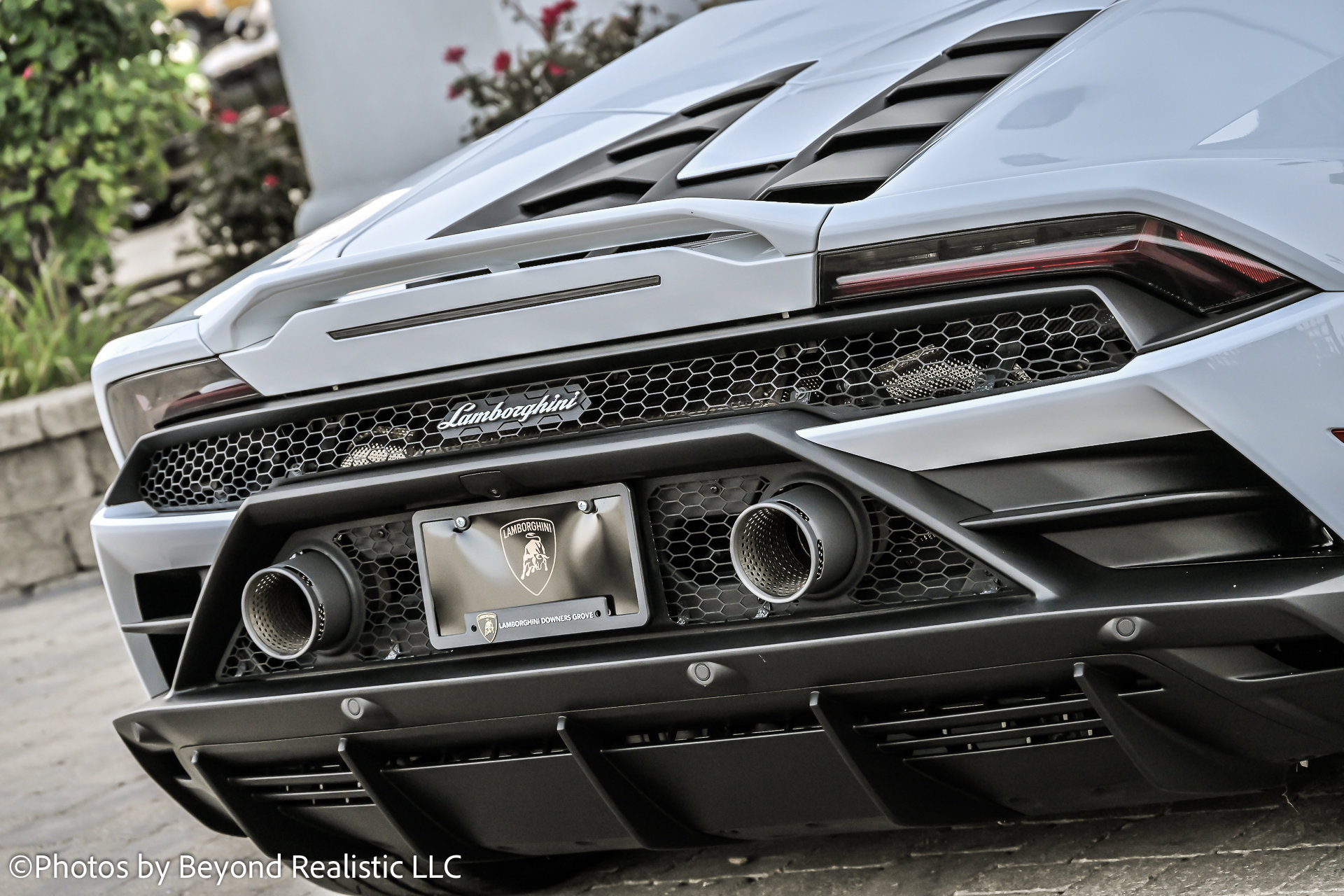 Used 2024 Lamborghini Huracan EVO image 16