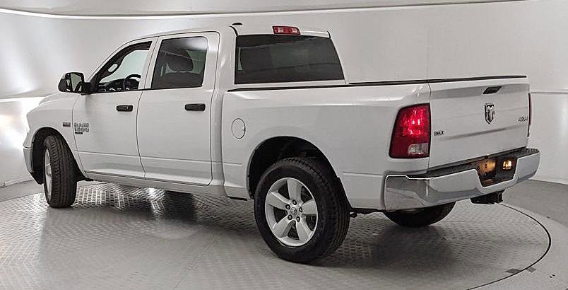 Used 2023 RAM 1500 Classic SLT AWD/4WD image 4