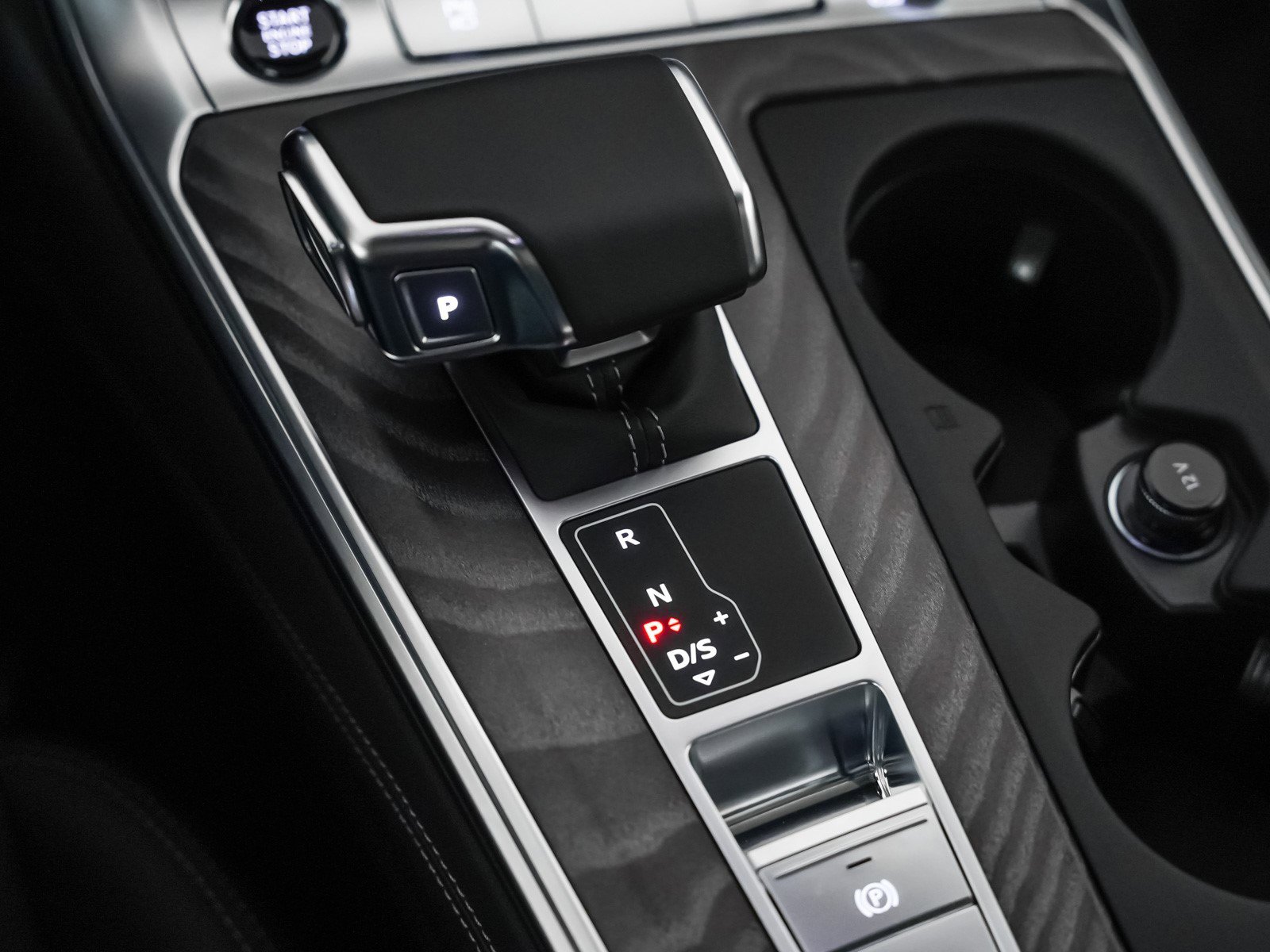 New 2025 Audi A6 Premium Plus image 18