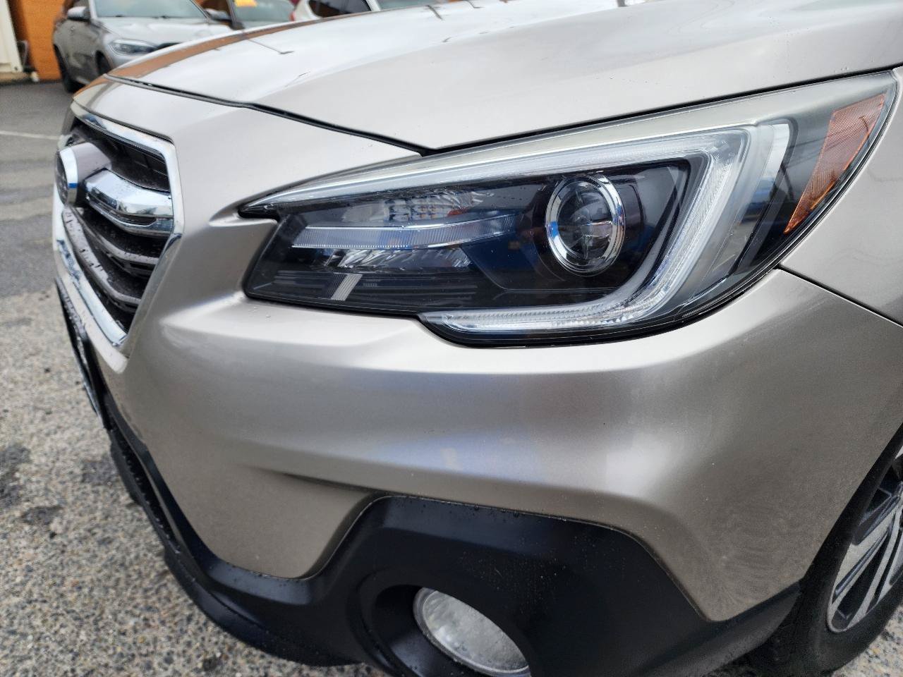 Used 2018 Subaru Outback 2.5i Limited AWD/4WD image 40