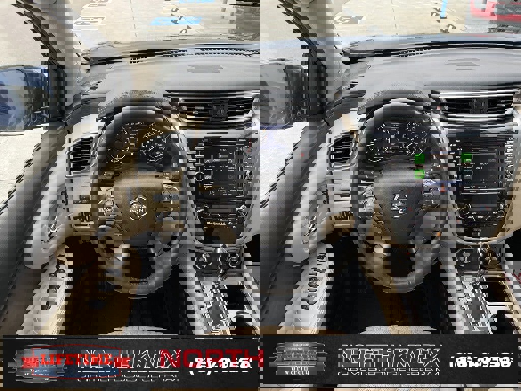 Used 2023 Nissan Murano Platinum w/ Cargo Package image 13