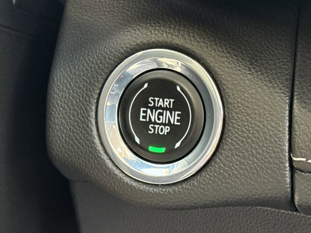 Certified 2023 Buick Envision Avenir AWD/4WD image 30